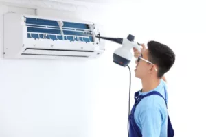 ניקוי מזגנים עם קיטור